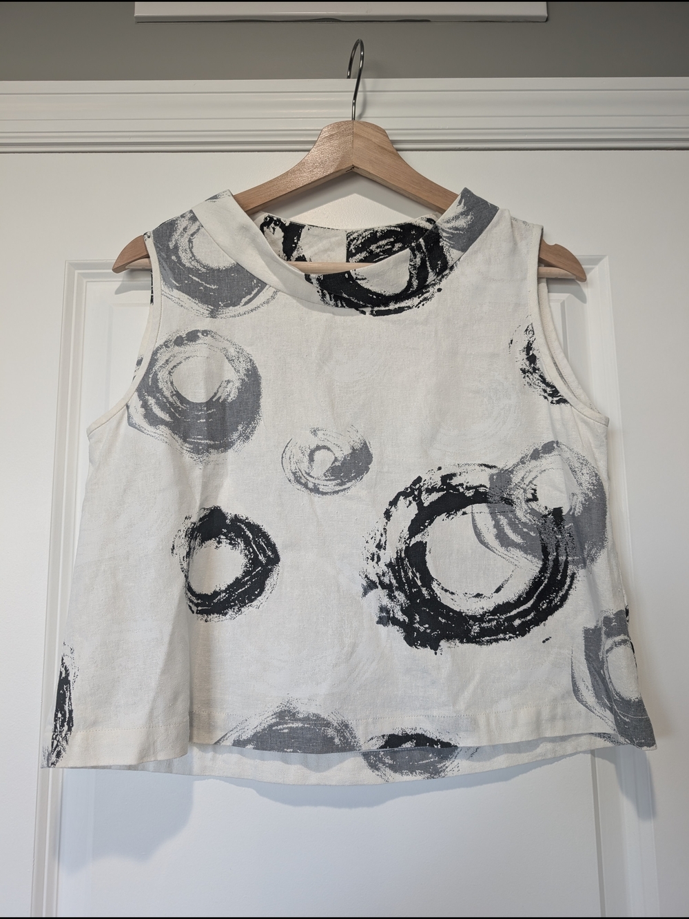 Maruca Novelo Art-to-Wear Swing Top | Jacquard Zen Circle | S | Flared
